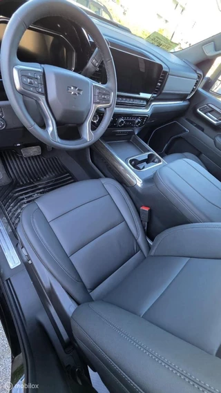 Chevrolet 6.6 V8 Duramax 2026 - Trail Boss image 30