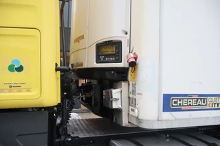 Chereau 2013 - * CARRIER VECTOR 1950 MT * LIFT AXLE * zdjęcie 2 miniatura