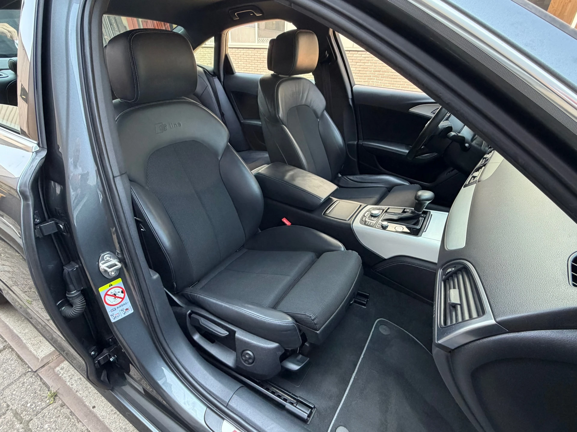 Audi A6 2013 - Limousine 2.0 TFSI S edition bj.2013 Autom|Navi|Leder|NL auto|Nap. image 11