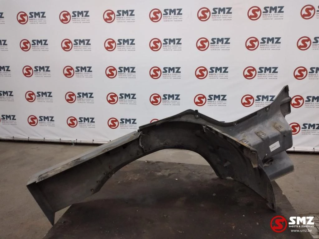DAF 2012 - Occ opstap +spatbordverlenging links DAF CF 85 165 Bild 2