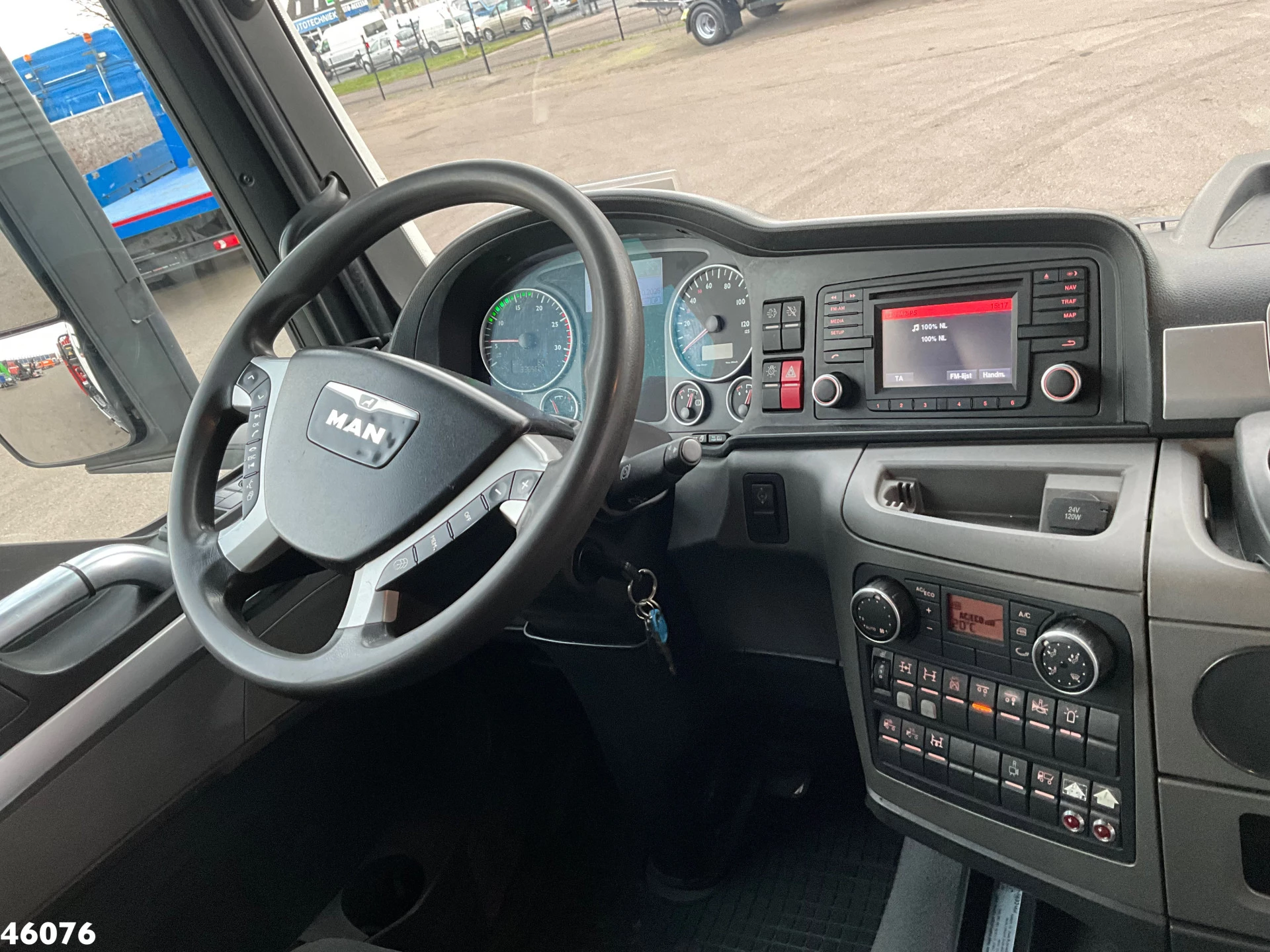 MAN TGS 2016 - 36.400 8x4 Euro 6 HMF 22 Tonmeter Z-kraan zdjęcie 15