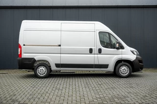 Peugeot Boxer 2021 - 330 2.2 BlueHDi 120 L2H2 Premium | Camera | Cruise | Navi | Airco | Trekhaak imagen 6