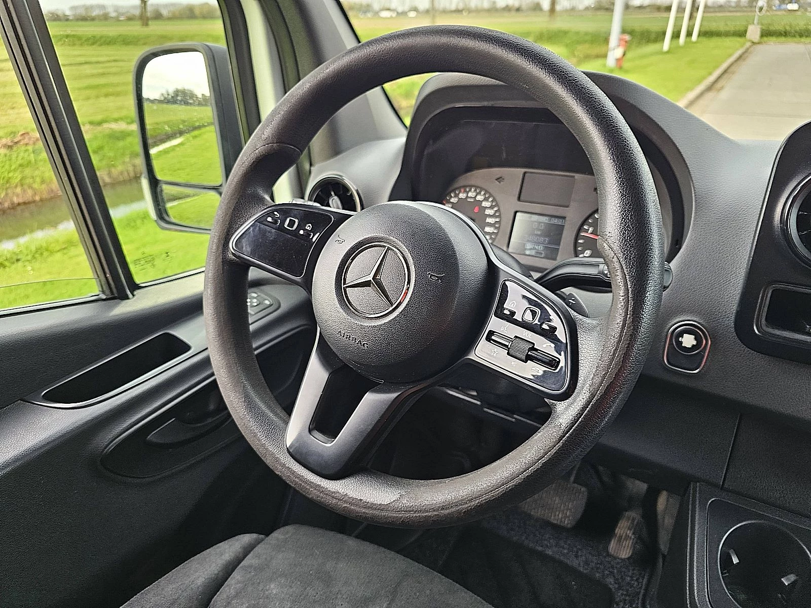 Mercedes-Benz Sprinter 2018 - 314 image 11