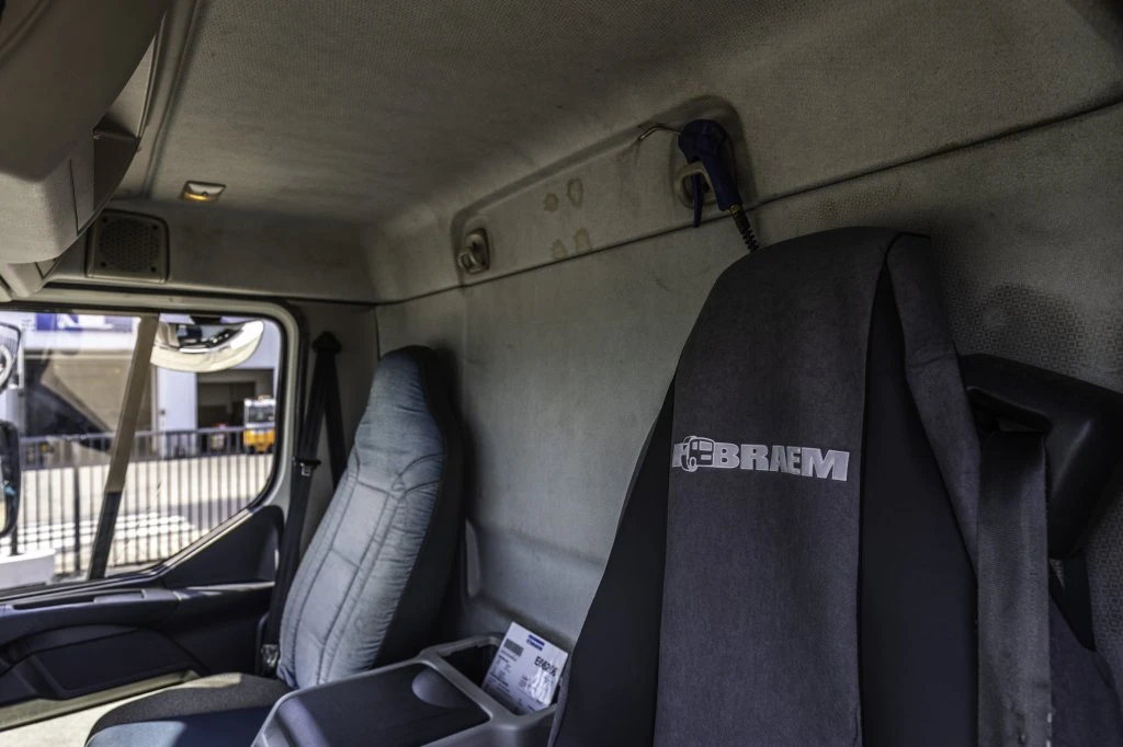 Volvo 2015 - FE 250+HAYON BAR afbeelding 13