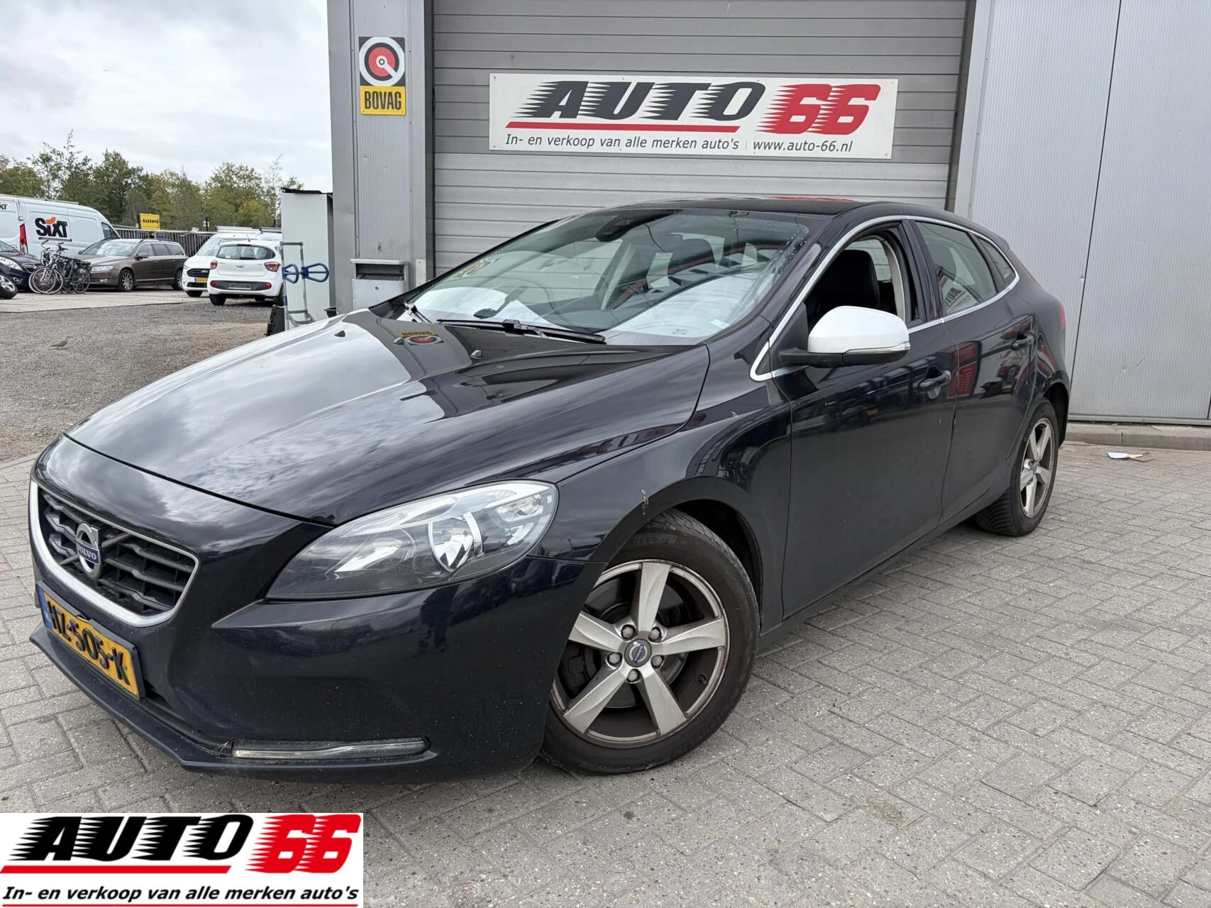 Volvo V40 2016 - 2.0 D2 Kinetic zdjęcie 1