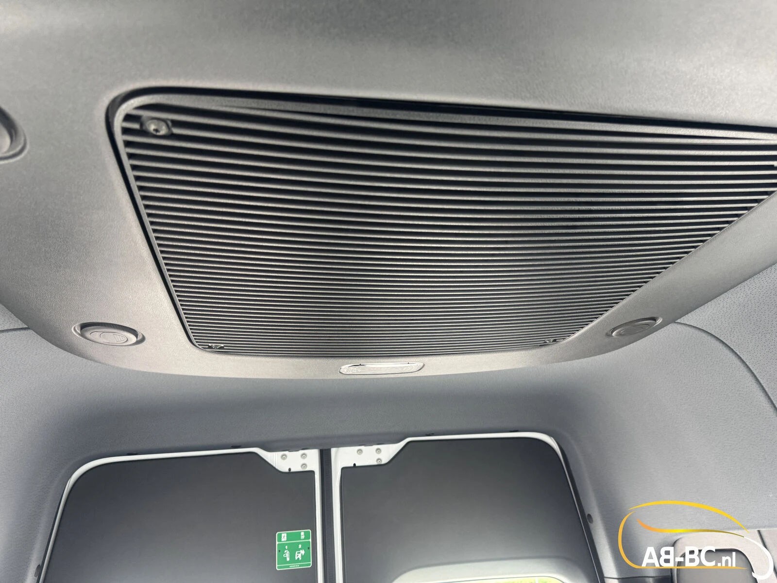 Mercedes-Benz Sprinter 2026 - Transfer 45, 23 Seats, Euro 6 image 45