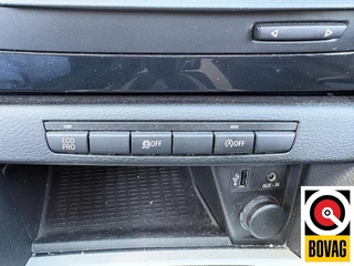 BMW X1 2015 - sDrive20i Business obrazek 14