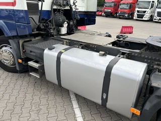 Volvo FM 330 2014 - Globetrotter / 742 dkm image 18