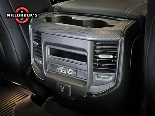 Dodge Ram 1500 2024 - 5.7 V8 4x4 Sport GT image 25