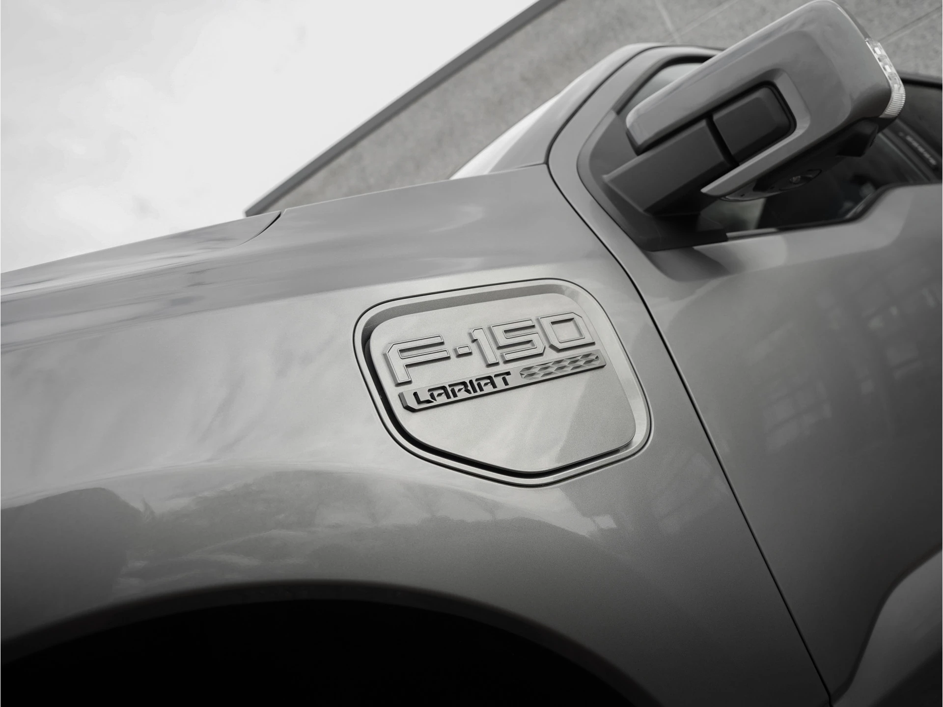 Ford F-150 2023 - Lightning Lariat Standard Range Bild 19