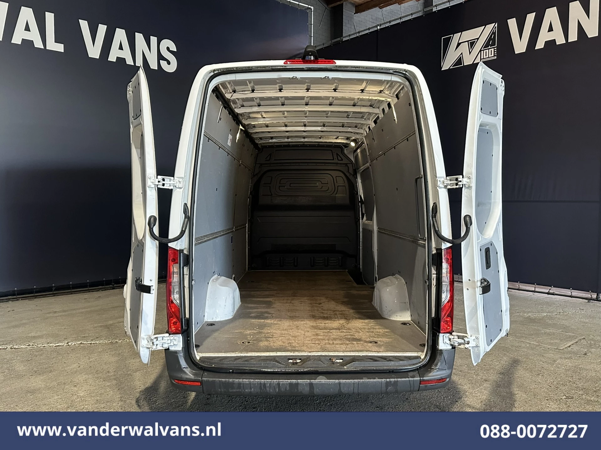 Mercedes-Benz Sprinter 2022 - 317 CDI 170pk L3H2 Euro6 Airco | Camera | Apple Carplay | Android Auto obrázek 10
