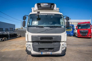 Volvo N/A 2018 - FE 280 + CHEREAU+CARRIER MULTI TEMP. bild 7