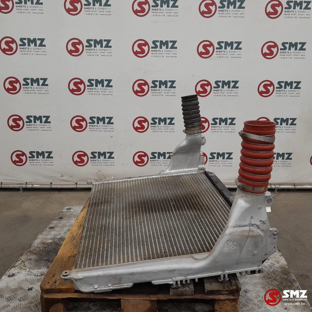 Mercedes-Benz 2015 - Occ intercooler Mercedes imagem 2