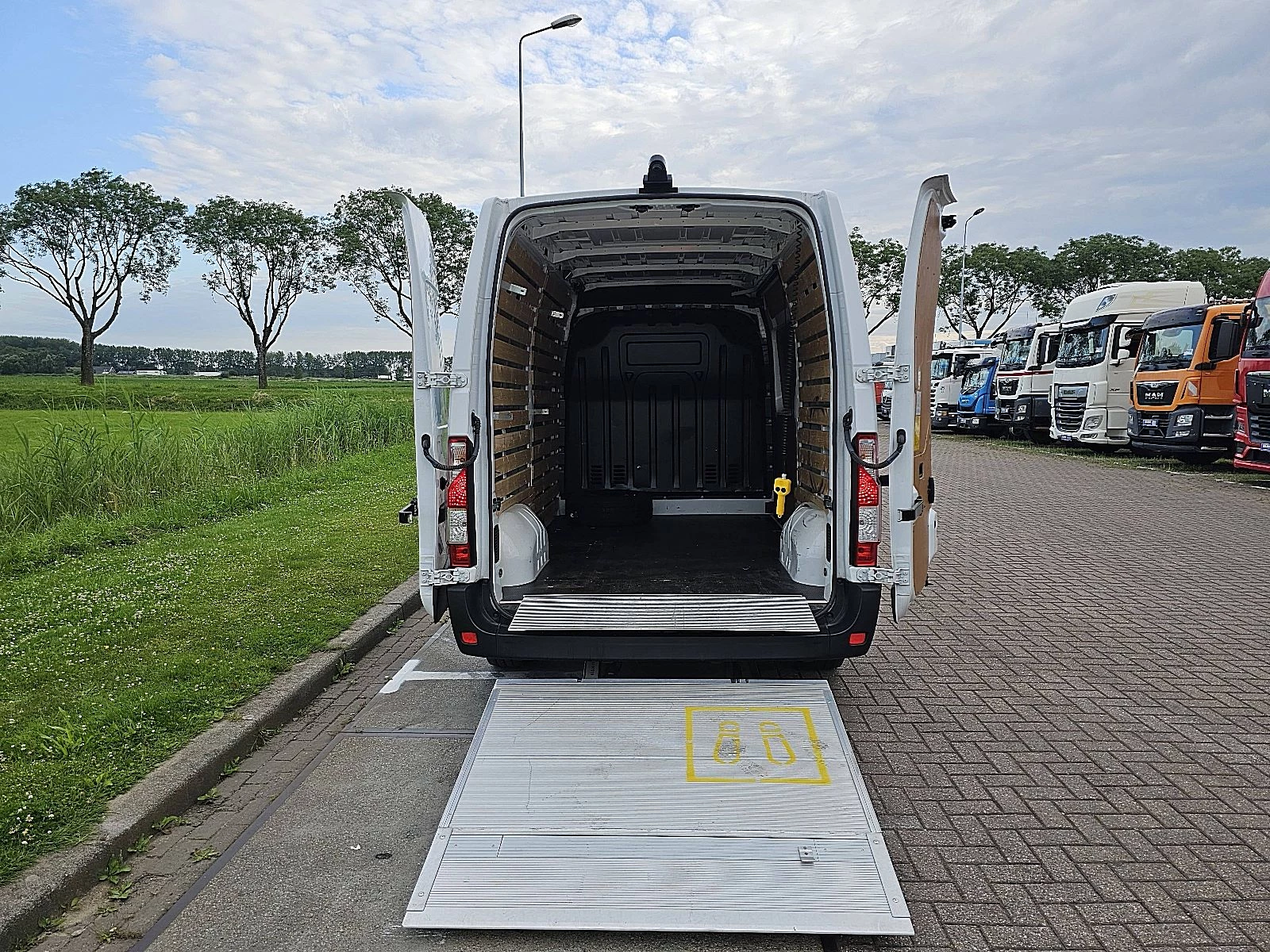Renault Master 2019 - 2.3 immagine 13