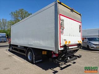 Scania P 2013 - P230 imagem 13