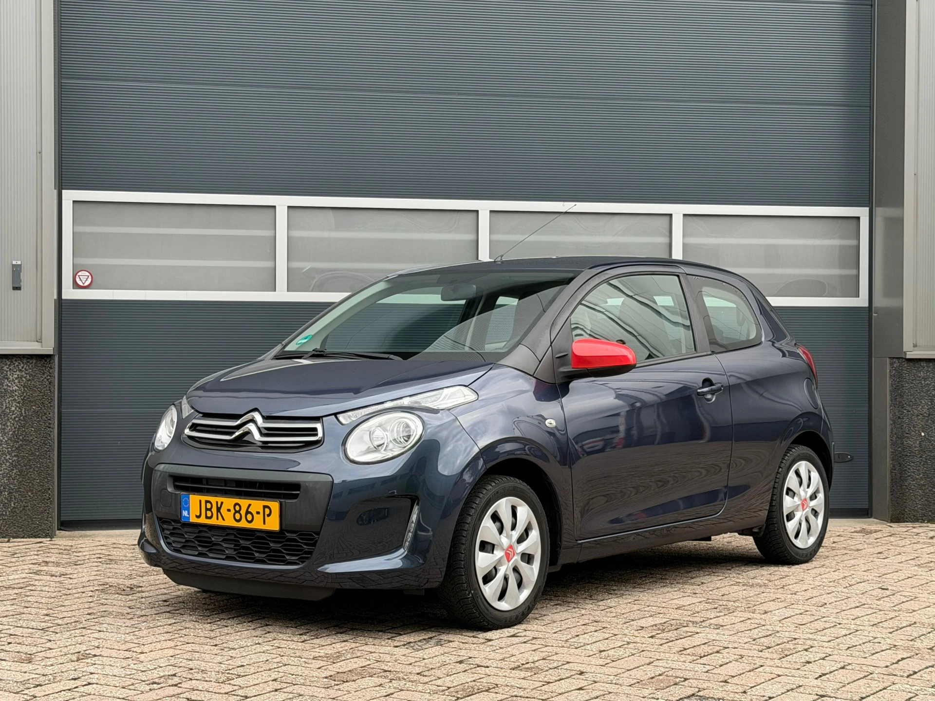 Citroën C1 2016 - 1.0 e-VTi Style Edition bj.2016 Airco|Cc|Stoel verw. afbeelding 1