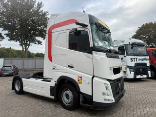 Volvo FH 2025 - FH5-460 AERO / ENGINE RUNNING / VEB+ / XL CABINE / !!ONLY:201621 KM!! / I-PARKCOOL / DOUBLE TANK / MIRRORCAM / ACC / LWDS / AUTOMATIC / EURO-6 / 2025 afbeelding 2 miniatuur