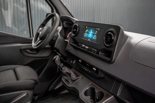Mercedes-Benz Sprinter 2021 - 311 CDI RWD L2H2 | Volledig Ingericht | Mbux | Camera | Climatronic afbeelding 2 miniatuur