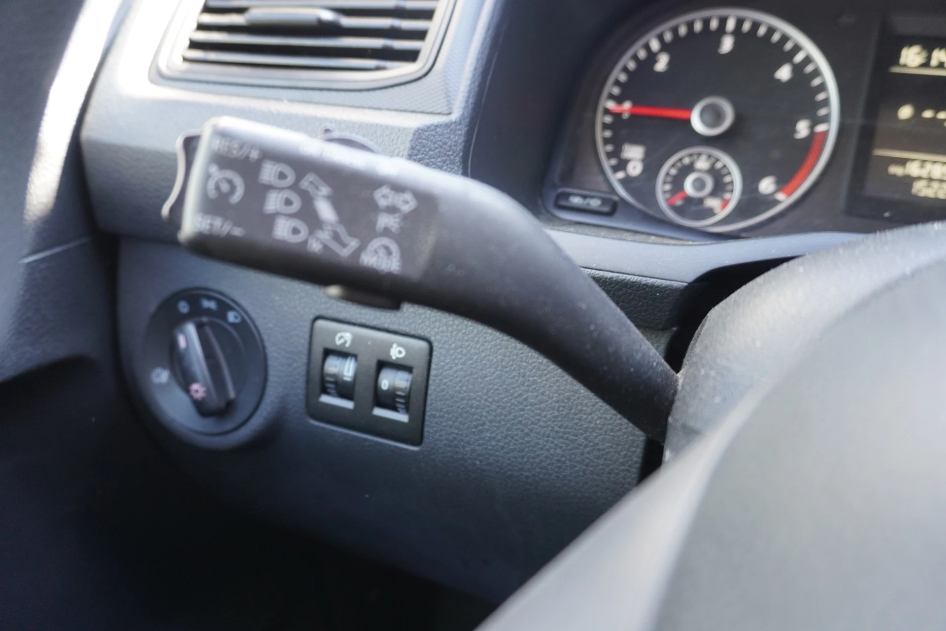 Volkswagen Caddy 2020 - 2.0 TDI L2H1 BMT Maxi Trendline obrázek 29
