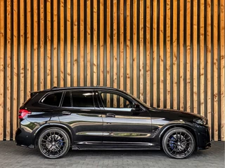 BMW X3 2023 - xDrive30e 292PK High Executive M-Sport imagem 4