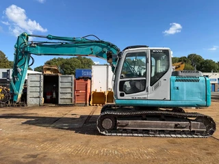 New Holland 2012 - E 135 B te koop