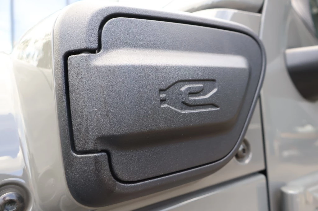 Jeep Wrangler 2021 - 4XE 380 RUBICON / Brute 20 inch / Plug In Hybrid afbeelding 42