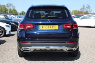 Mercedes-Benz GLC 2022 - 300e 4MATIC Luxury Line PANORAMADAK VIRTUAL LEDER 19'' obrazek 4