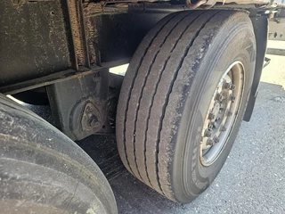 Pacton T3 001 /3 axle curtainsider /saf disc/ apk tuv/13-03-2027. 2004 - N/A obrazek 27