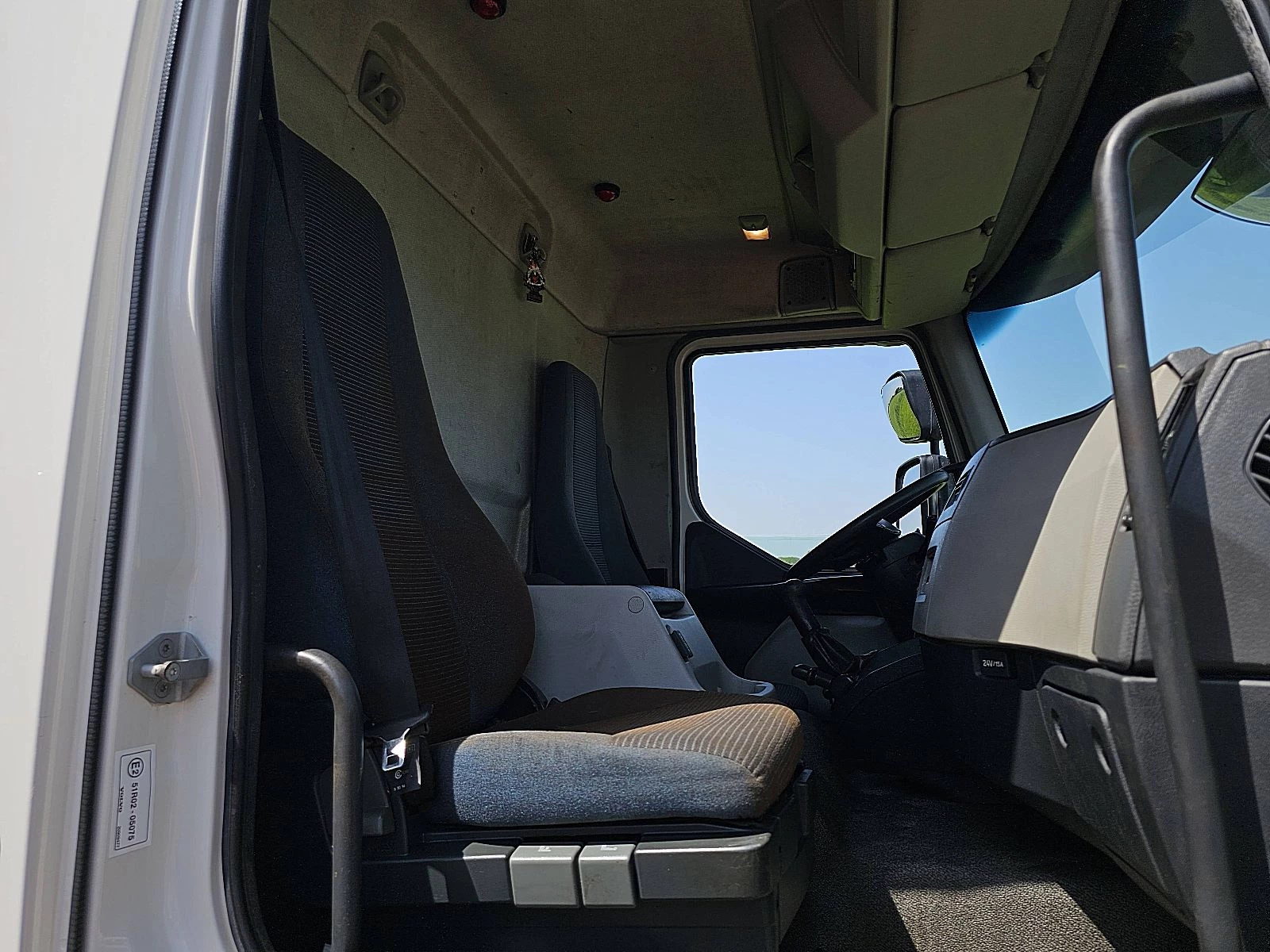 Volvo 2008 - FL 240.12 immagine 7