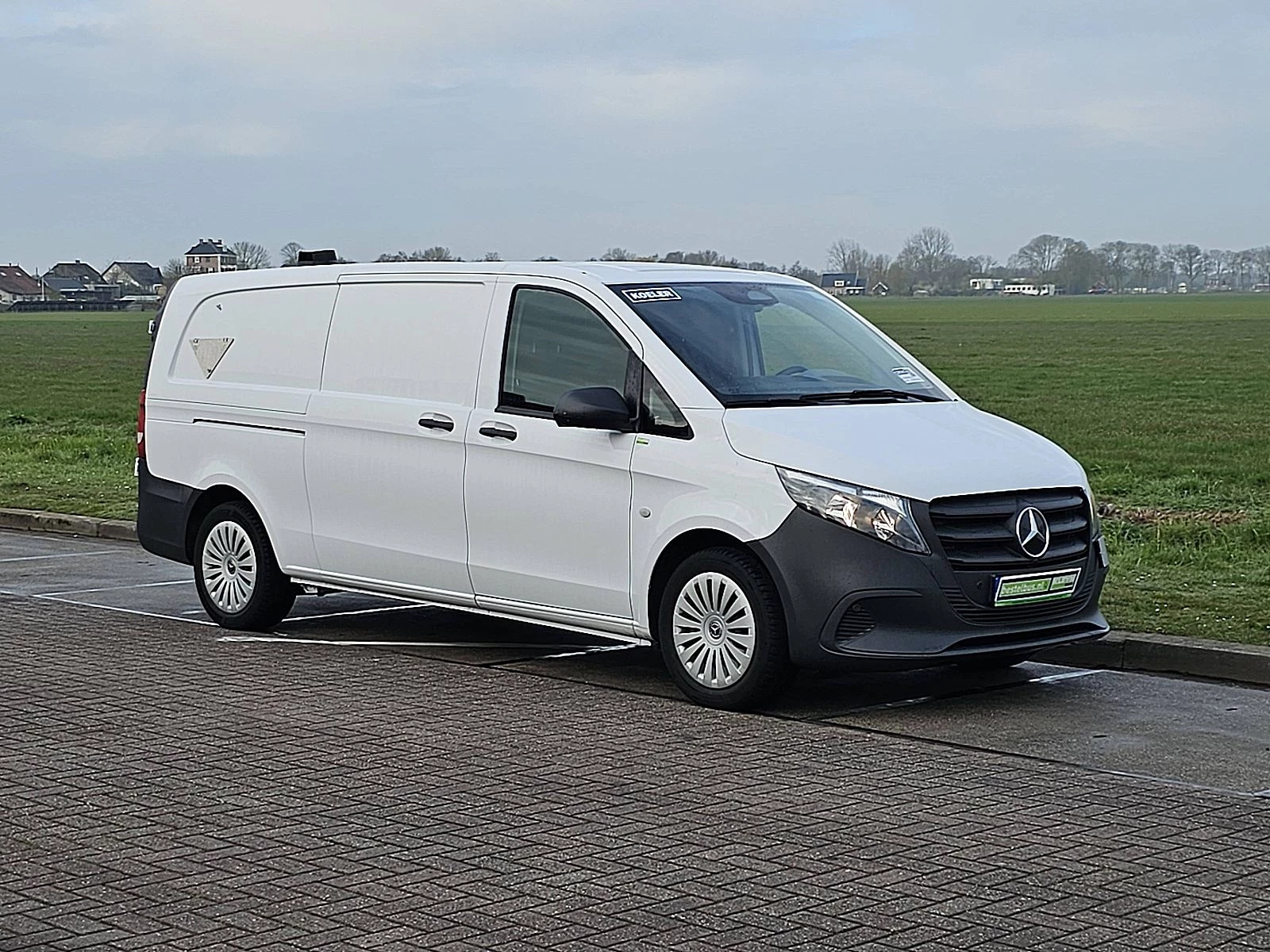 Mercedes-Benz Vito 2024 - 110 image 5