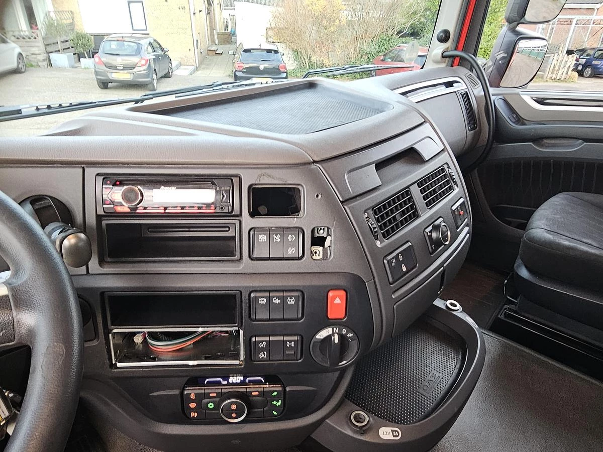 DAF XF 450 FTP - SPACECAB - TIPPER HYDRAULIC - COMPRESSOR - APK/TUV 27-07-2026 2019 obrázek 26