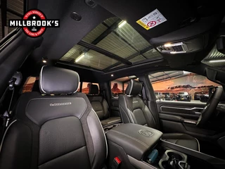 Dodge Ram 1500 2024 - 3.0 Hurricane Premium Laramie Night, obrazek 17