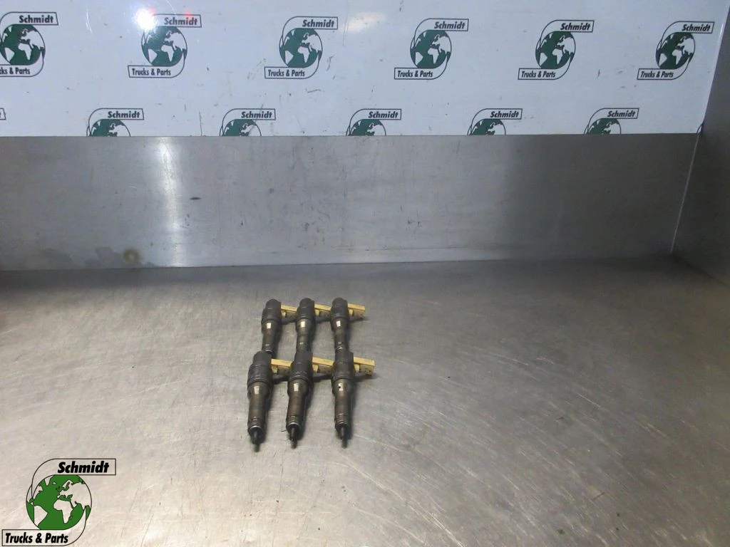 DAF - 1725282 INJECTORS XF CF 510 PK EURO 5 EEV afbeelding 1