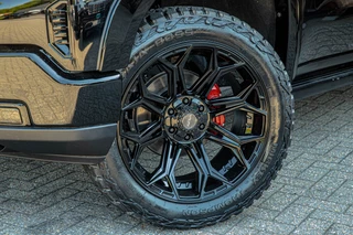 GMC Sierra 2024 - Denali 6.2L V8 bild 13