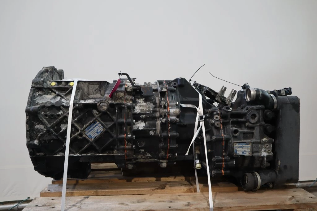 ZF 2016 - 12AS2331DD+INT3 zdjęcie 1
