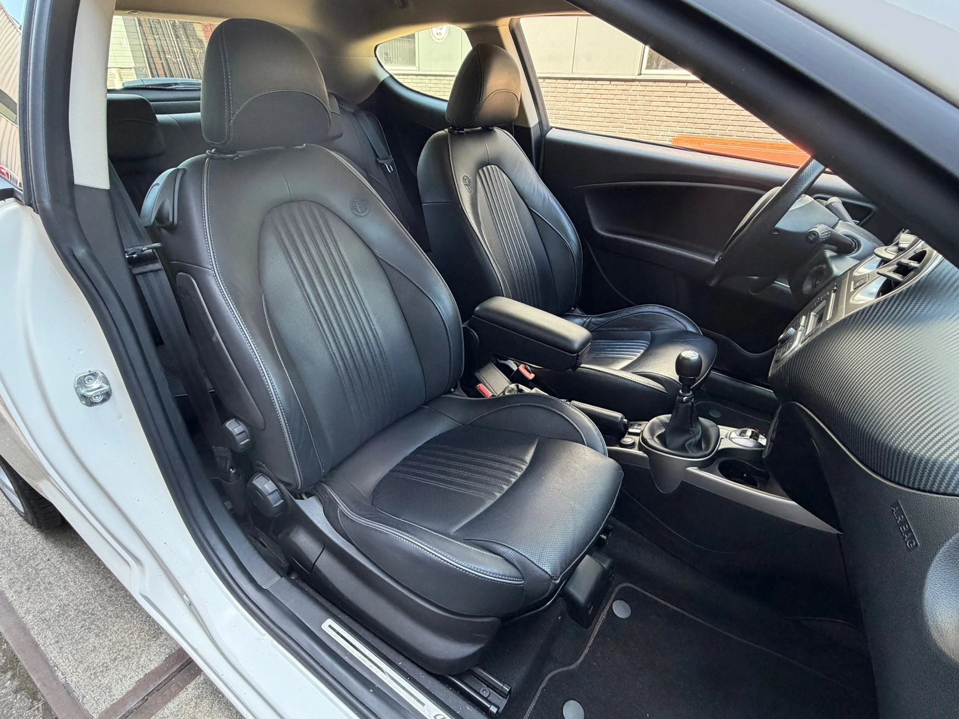 Alfa Romeo MiTo 2013 - 0.9 TwinAir Distinctive bj.2013 Leder|Clima|Nap. afbeelding 11