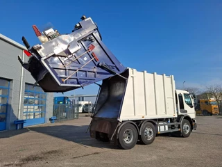 Volvo FE 260 2011 - / NL GARBAGE TRUCK / TUV:26-09-2026 / LENKACHSE / ONLY:361848 KM / AIRCO / 3SEATS / AUTOMATIC / EURO-5 / 2011 obrazek 11