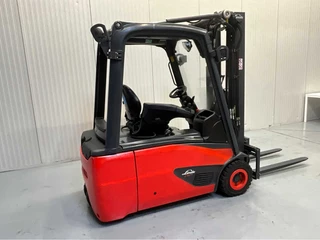 Linde N/A 2015 - E16-02 Triplex - Freelift - Sideshift - Acculader obrazek 6