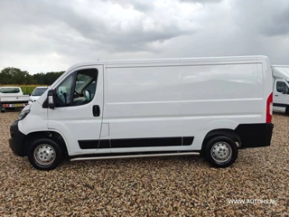 Peugeot Boxer 2022 - 2.2 BlueHDi 120 L2H1 , 1e Eig , Euro 6 , Apk 8-2027 , Lang model , Airco cruise camera. afbeelding 2 miniatuur