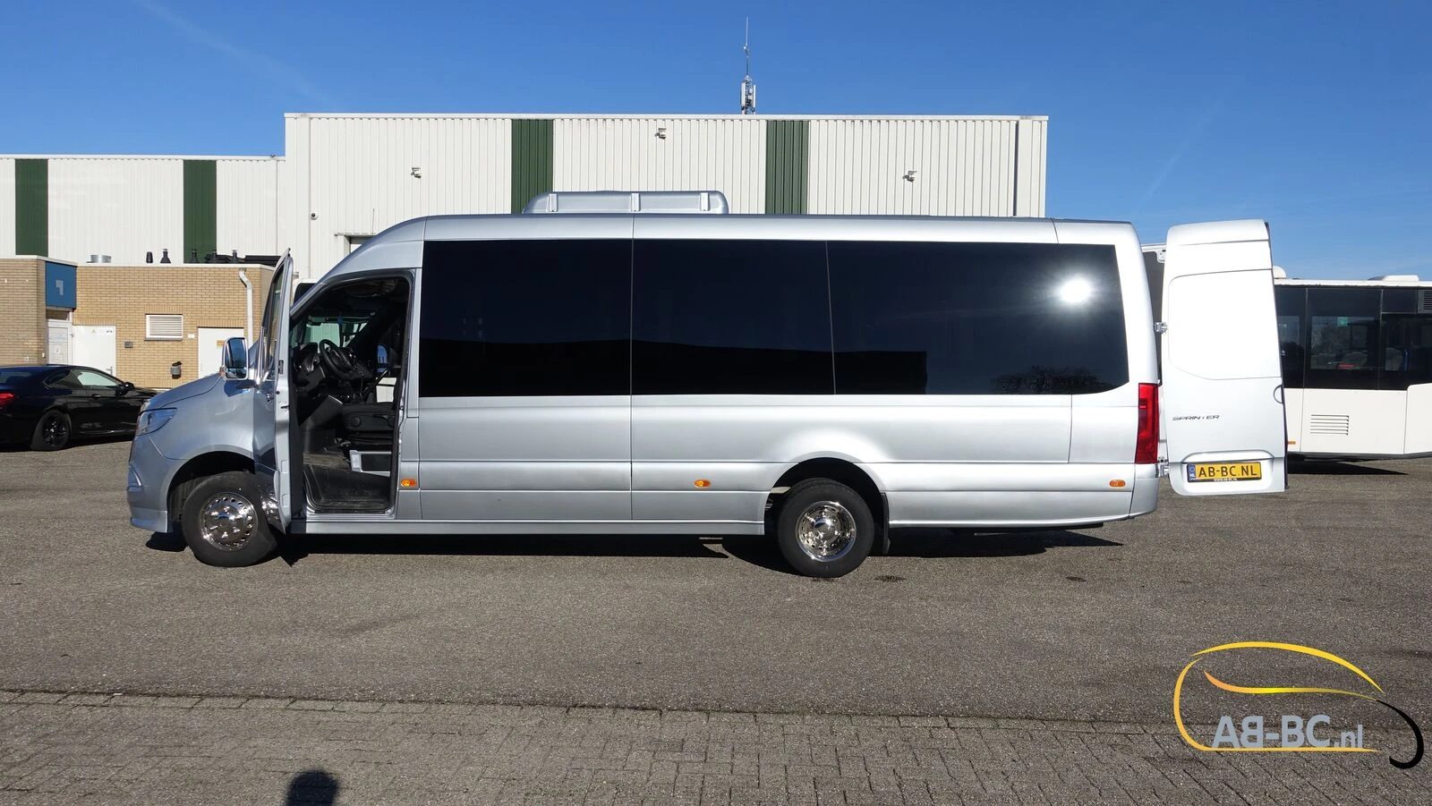 Mercedes-Benz Sprinter 2026 - NEW 519 CDI - 24 Seats EURO 6 zdjęcie 19