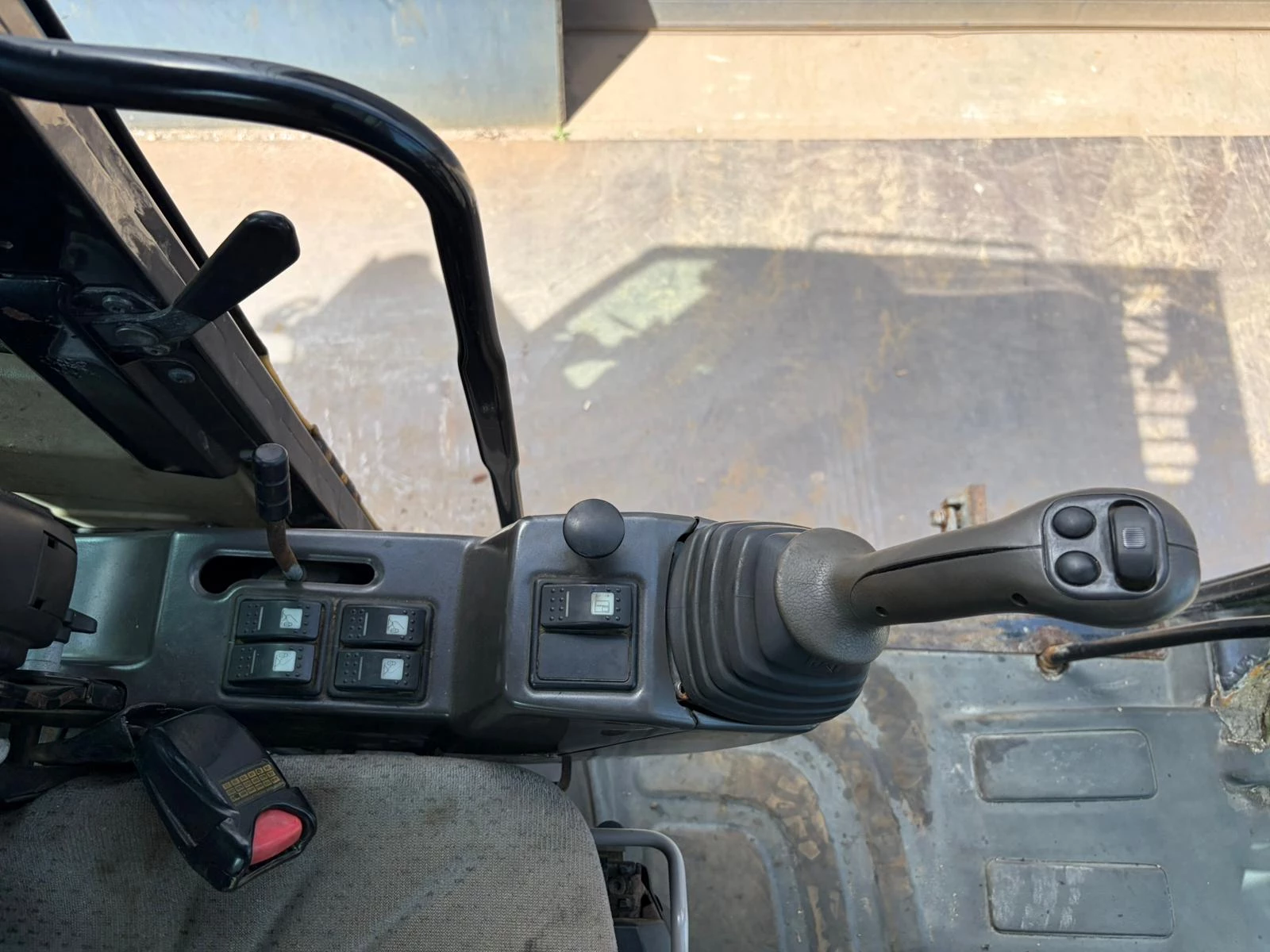 Caterpillar M325DMH 2009 afbeelding 24