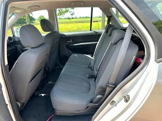 Kia Carens 2007 - 2.0 CVVT X-ecutive Automaat 144 PK Benzine zdjecie 27