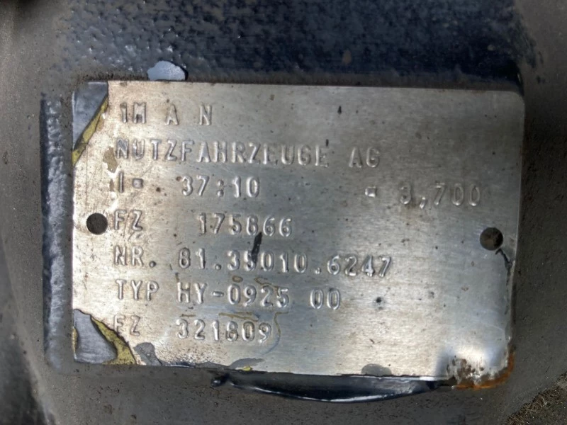 MAN - 81.35010-6247 HY-0925 37/10-3,700 obrázek 6