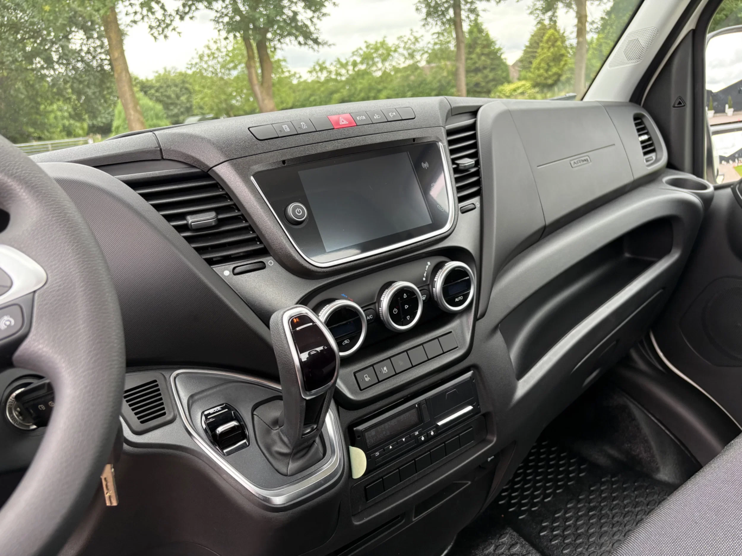 Iveco Daily 2024 - 40C18 Hi-Matic automaat BE trekker 8.1 TON NIEUW obrázek 10