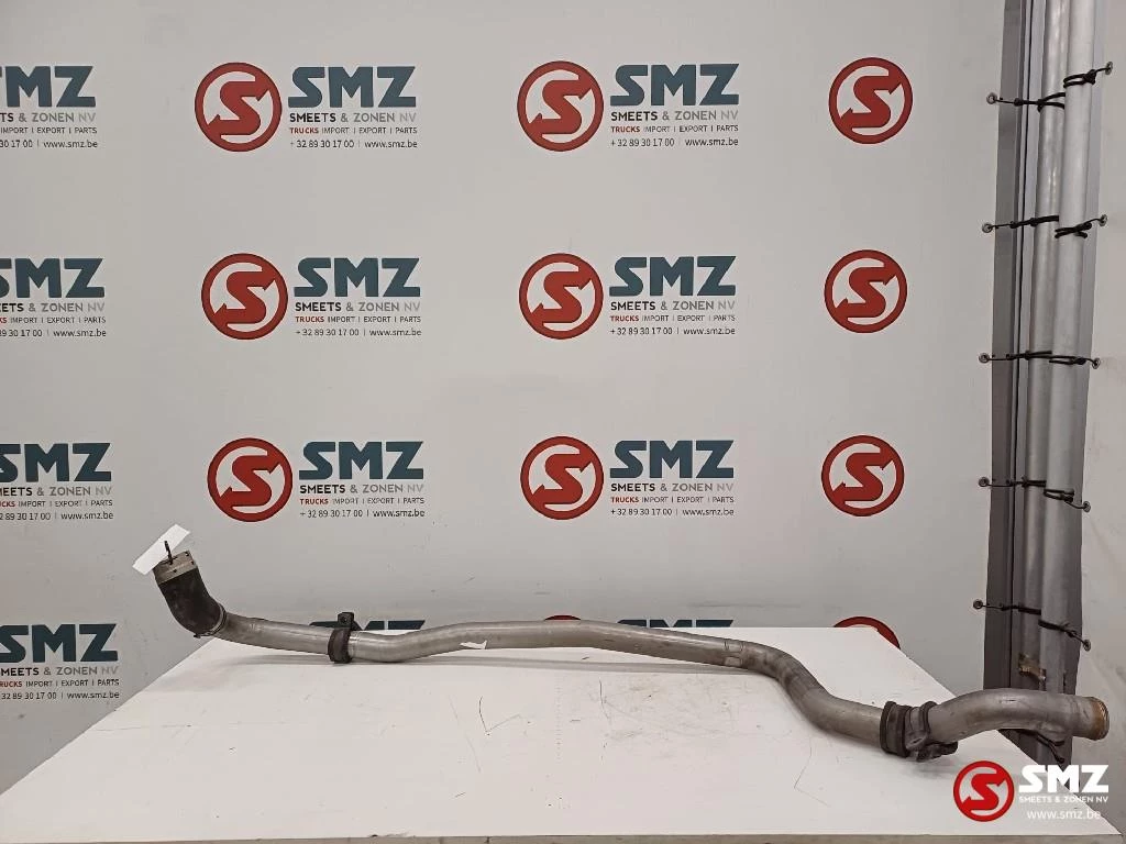 Mercedes-Benz 2021 - Occ koelleiding intarder Mercedes afbeelding 1