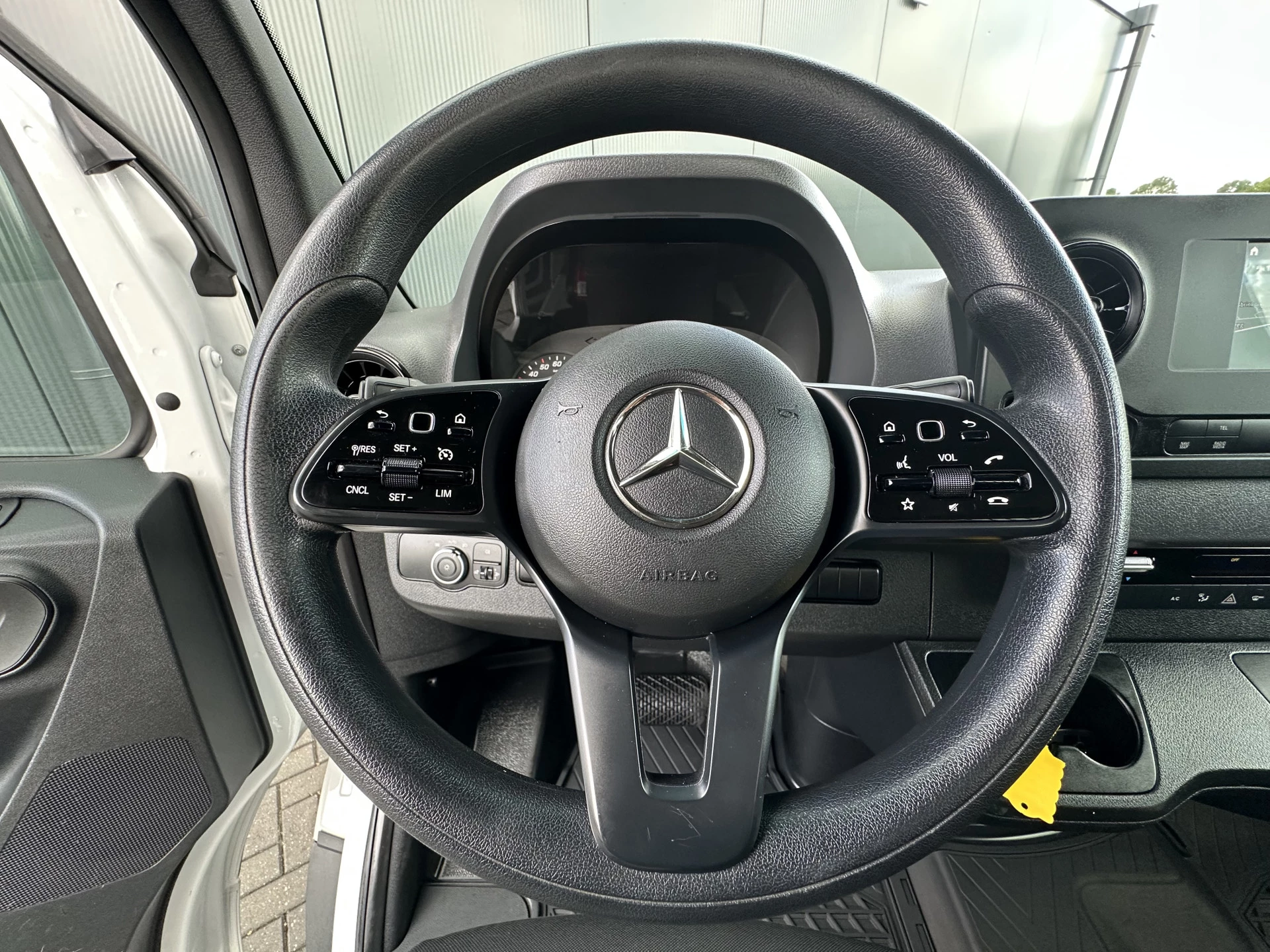 Mercedes-Benz Sprinter 2020 - 316 CDI 164 PK AUTOMAAT RWD 3.5T / PICK UP / 1e EIG. / 32.605 KM / AIRCO / CRUISE / NAVI / APPLE CARPLAY / ANDROID AUTO image 10