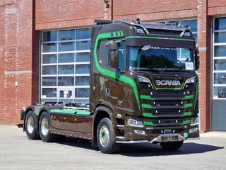 Scania S 2023 - 590S V8 NGS 6x4 - HIAB Multilift 24T - Like new - Retarder - Full air - Leather obrazek 42