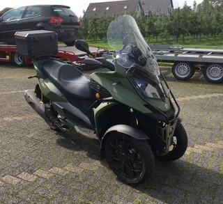 Quadro QV3 2020 - VEHICLES > H-610-ZL Motor met Rijbewijs (B) te rijden image 3