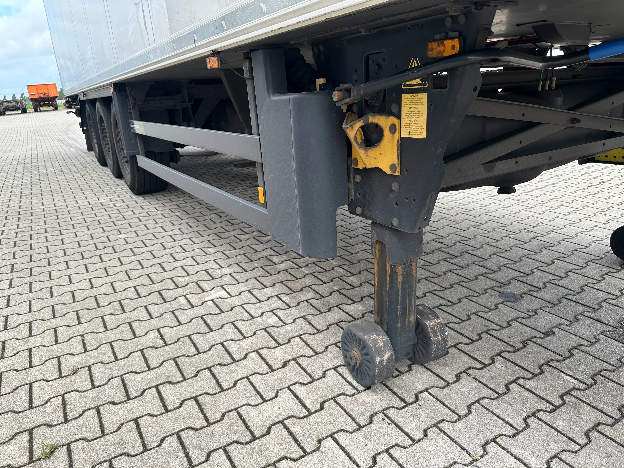Schmitz Cargobull 2015 - CARRIER VECTOR 1950 D/E /DISCBRAKES / NL-TRAILER / APK: 8-2026 obrázek 30