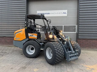 Giant G3500 X-TRA shovel NIEUW 2026 afbeelding 3 miniatuur